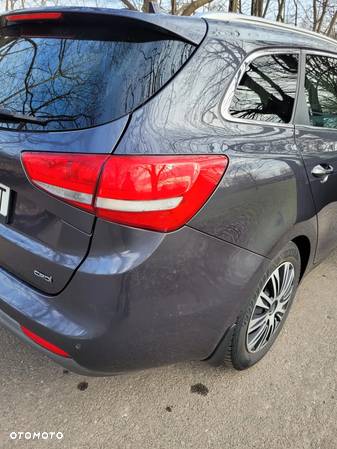 Kia Ceed Cee'd 1.6 CRDi L Business Line - 8