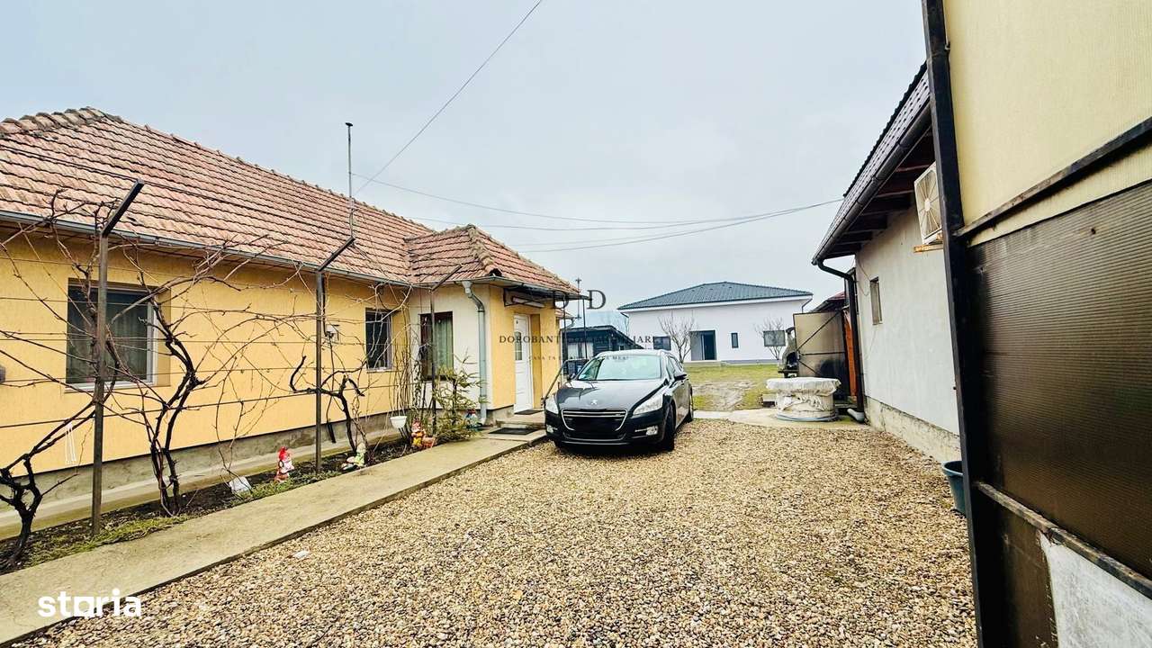 Vanzare 3 case + Teren 1400 mp – Garaj auto – zona Bonțida-16