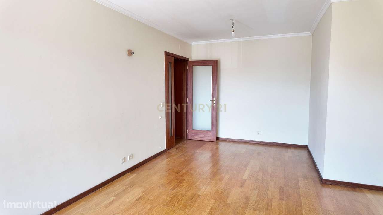 Apartamento T1 com Garagem e Churrasqueira – Travessa de Contumil, Por - Grande imagem: 5/27