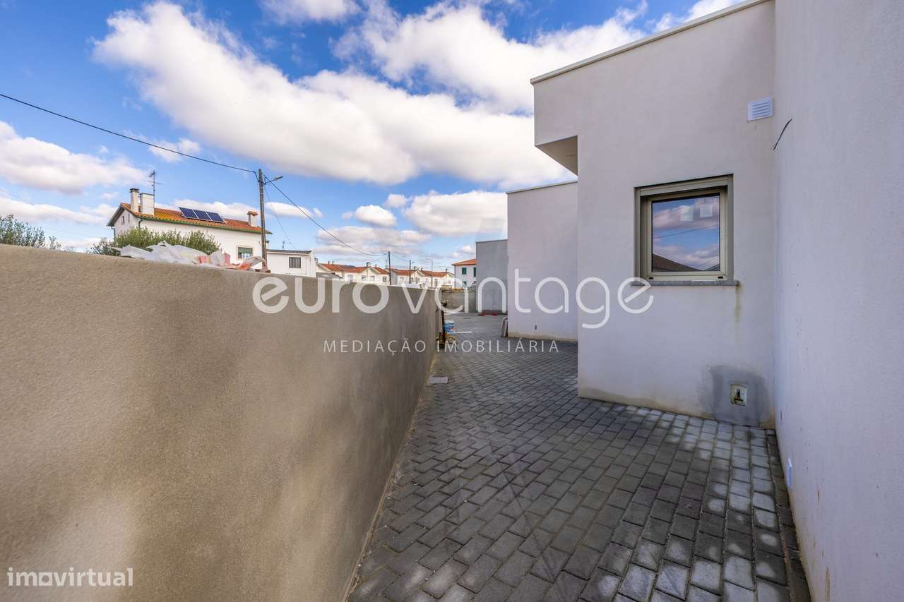 Moradia T4 | Nova | Jardoeira – Batalha-40