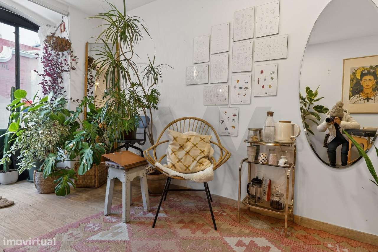 LOJA PARA ARRENDAR EM CAMPO DE OURIQUE - RUA SARAIVA DE CARVALHO - Grande imagem: 5/18