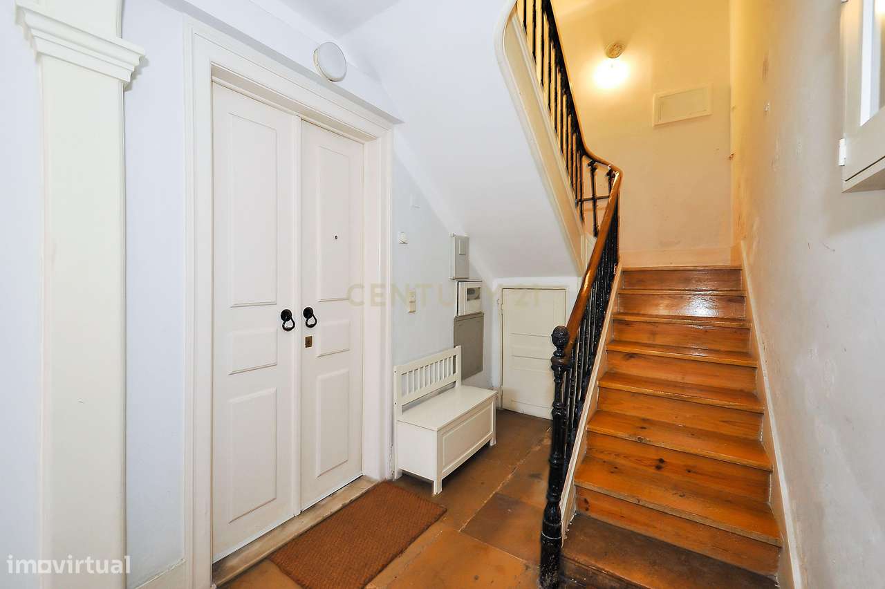 Espaçoso apartamento T2 bem central e numa zona recatada e tranquila n - Grande imagem: 3/30