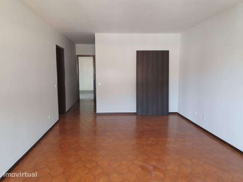 Moderno T3 com Elevador em Gondomar, Porto - 309.000€ - Grande imagem: 5/17
