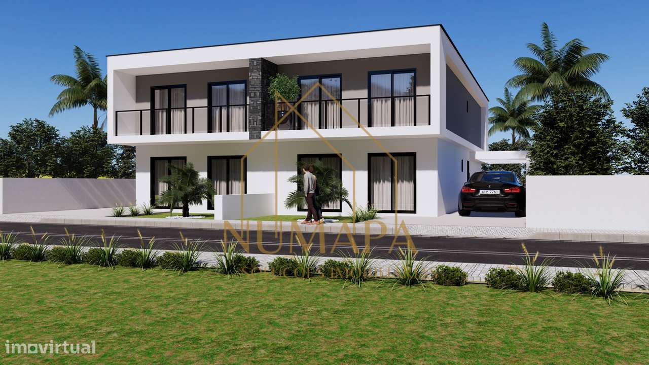 Moradia T4 em Fernão Ferro-0