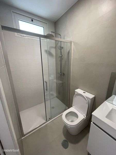 Casa ao lado do colegio de gaia metro el corte ingles e auto estrada - Grande imagem: 5/8