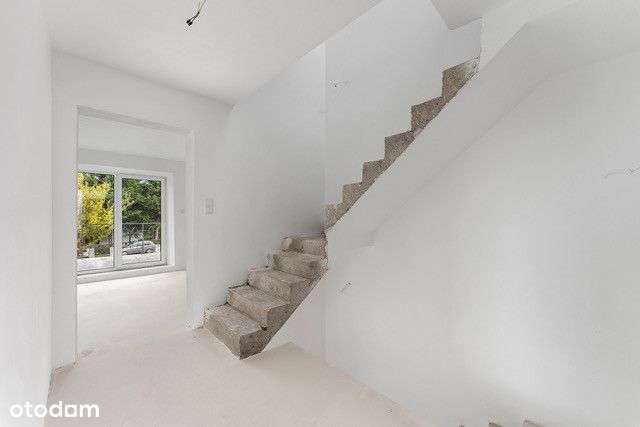 Bliźniak z przestrzenią domu jednorodzinnego !-14