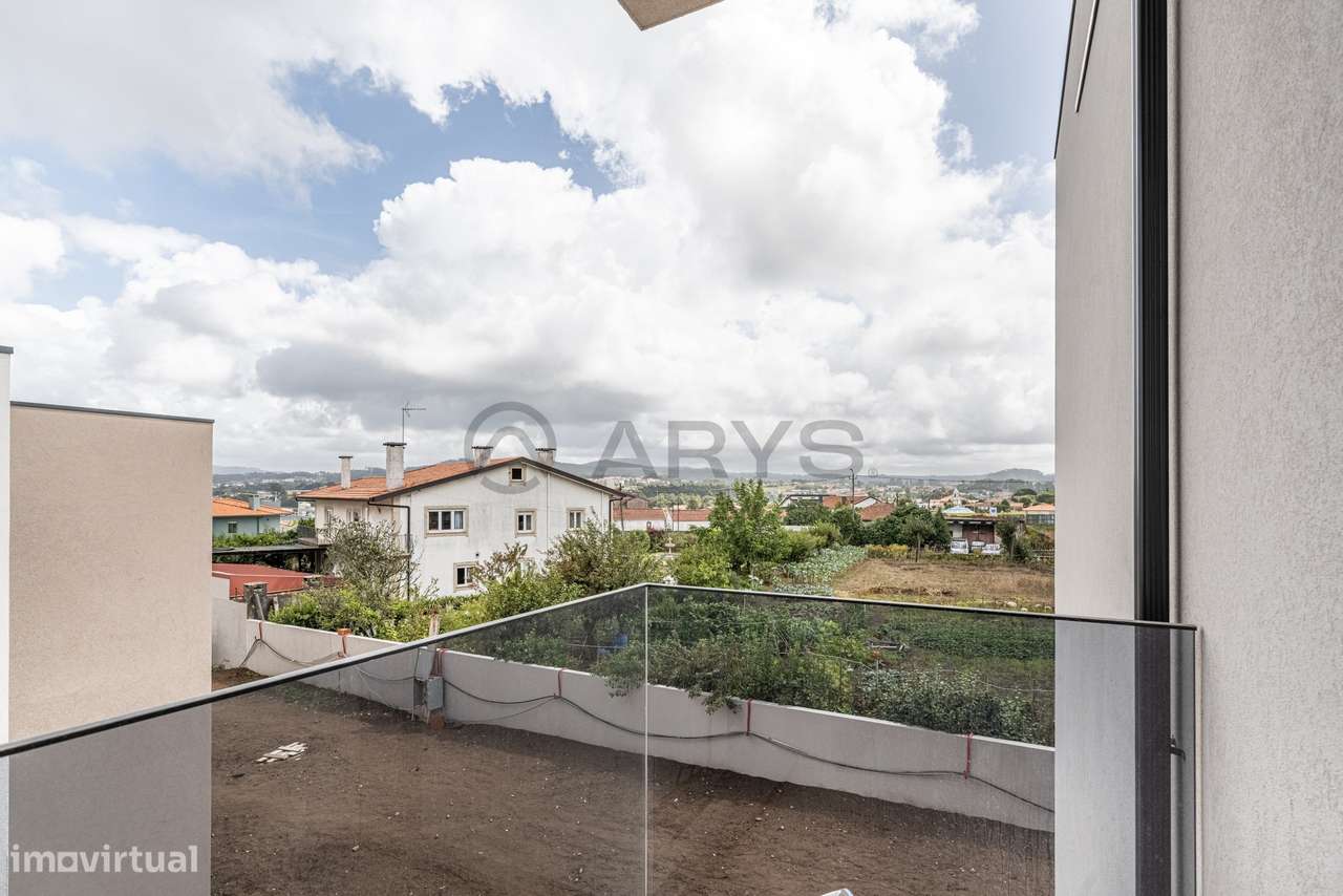 APARTAMENTO T1 NOVO-11