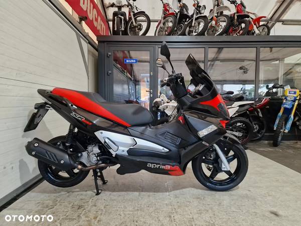 Aprilia SR - 15