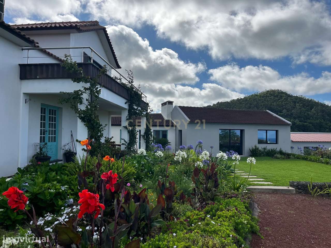 Uma residência excepcional no Pico da Pedra, Ribeira Grande-38