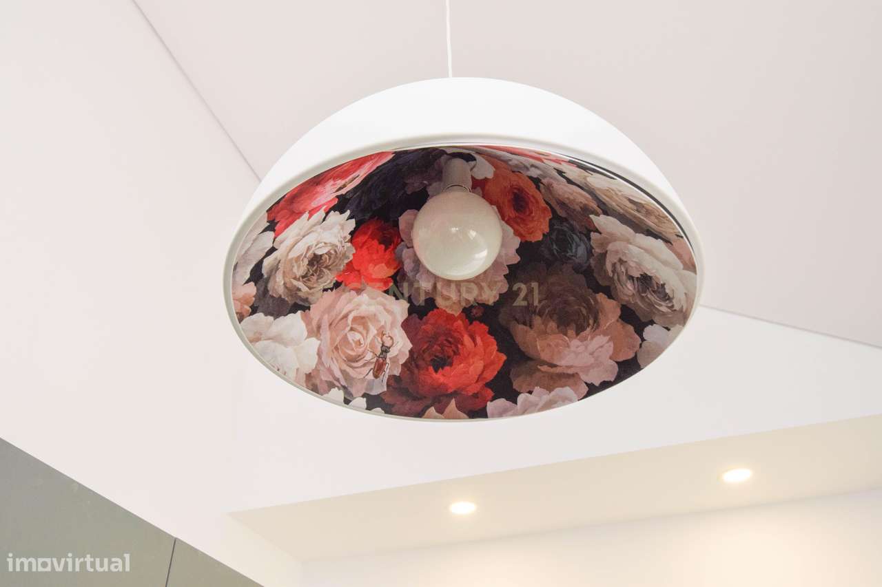 MORADIA T2 com Jardim * Bairro tranquilo em Cova da Piedade Almada-13