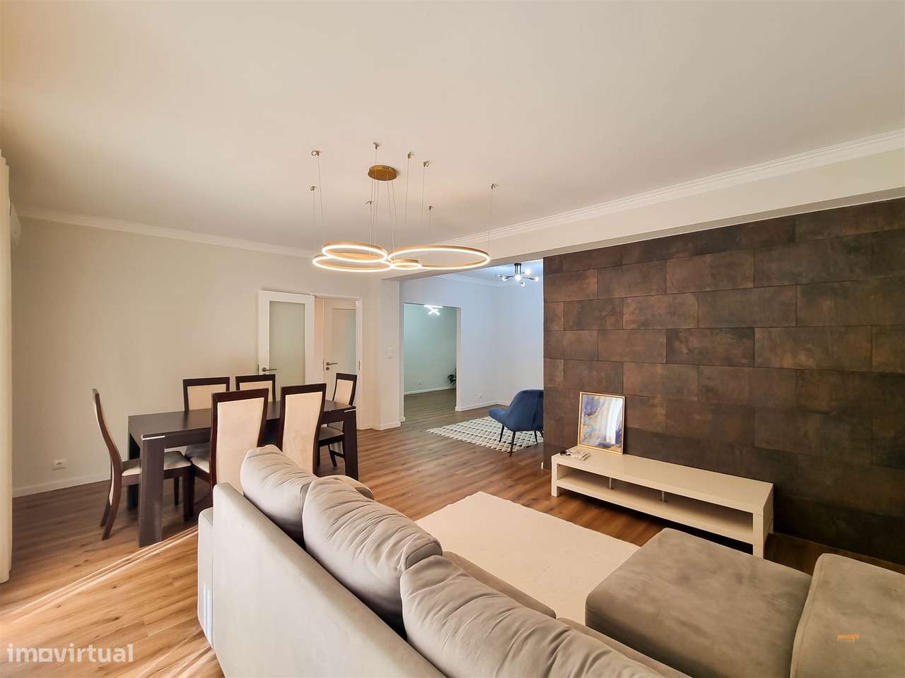 Apartamento T3 com piscina, varanda e ar condicionado-3