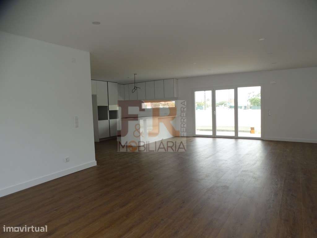 Moradia Térrea 'PRONTA'T3 com Garagem e Piscina Quinta do Anjo, Pal...-40