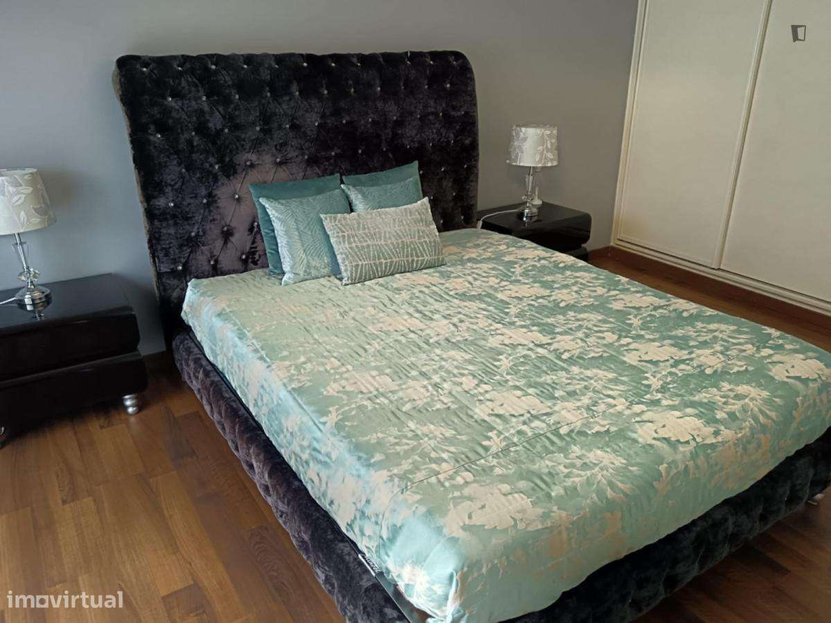 Quarto - localizado em Portalegre - Grande imagem: 3/33