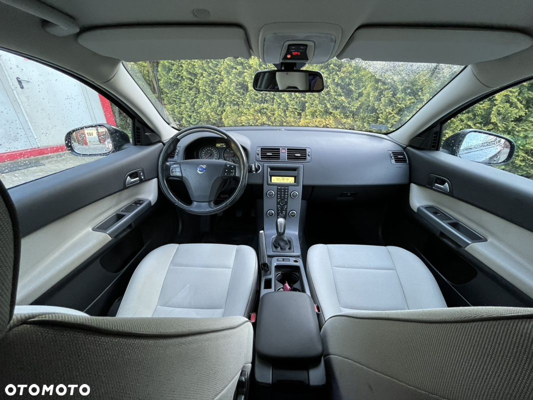 Volvo C30 1.6D DRIVe Momentum Start-Stop - 6