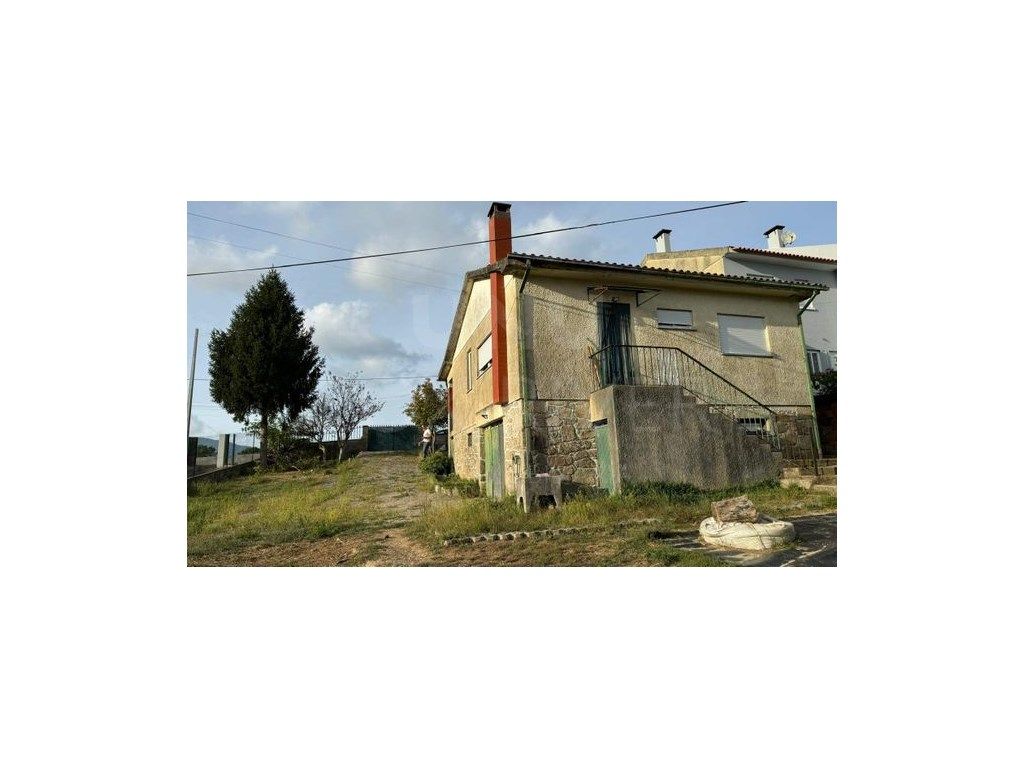 Moradia T2 Senhora da Cabeça, Valença - Grande imagem: 1/11