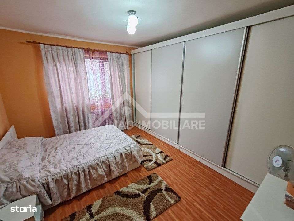 Casa individuala, 100 mp utili, 242 mp teren, Str. Trandafirilor-9