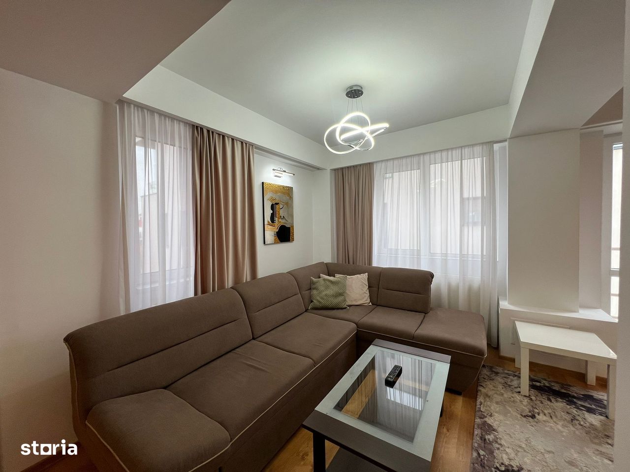 Apartament 3 camere | Renovat Complet | Zona Aviatorilor