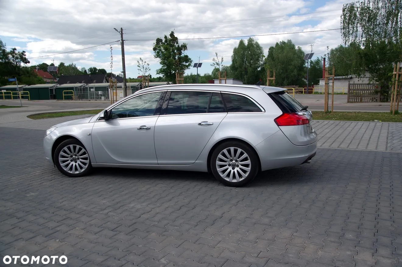 Opel Insignia 1.8 Sports Tourer Cosmo - 12