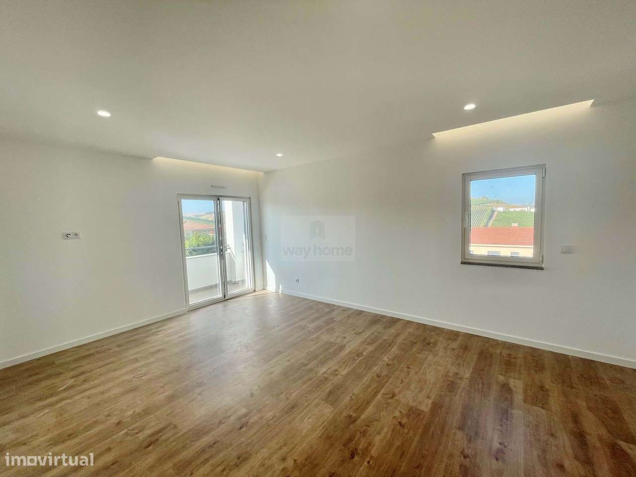 Moradia nova T6 na Ventosa - Torres Vedras-26