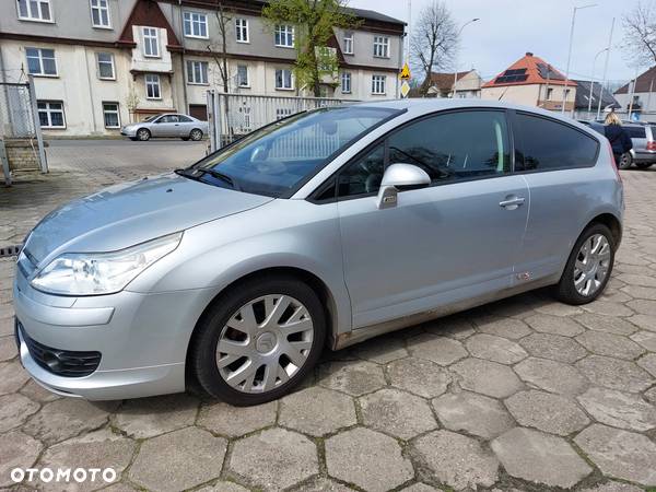 Citroën C4 2.0 16V Exclusive - 4