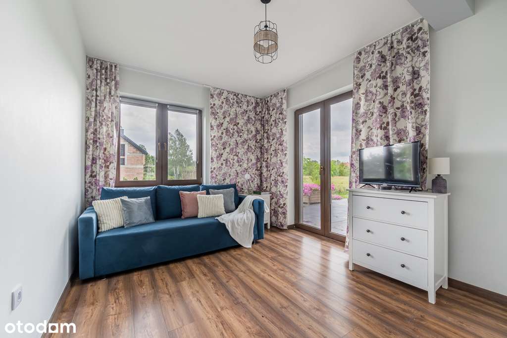 Przestronny dom wolnostojący z ogrodem-8