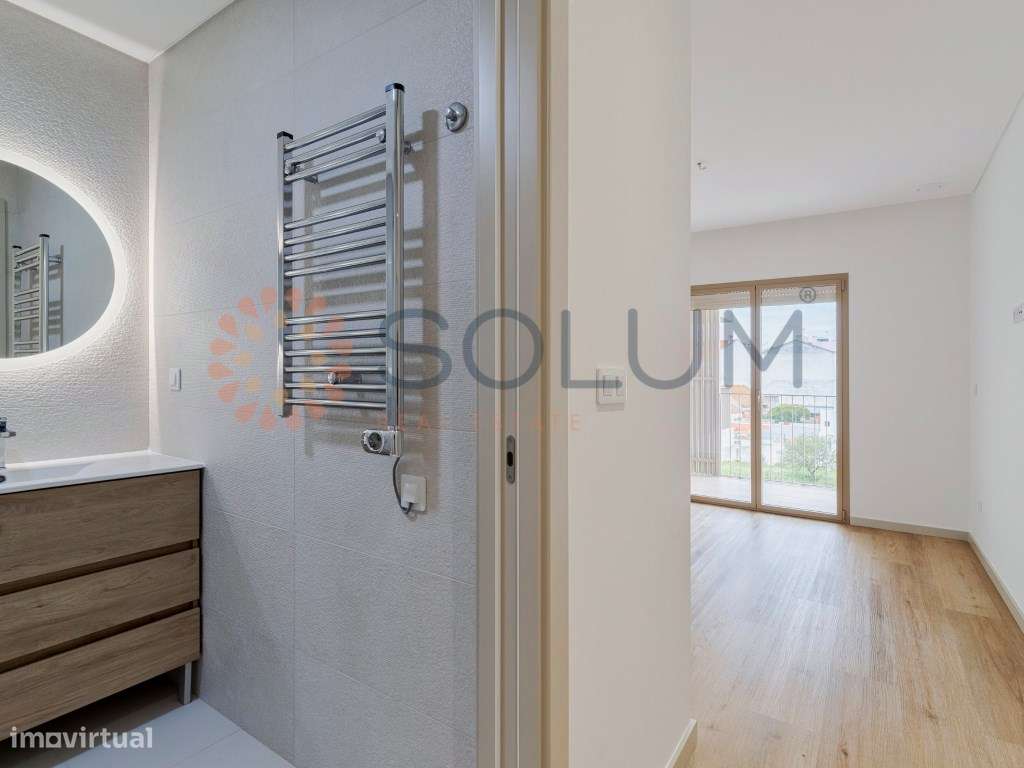 Apartamento Duplex T4 novo com grande Terraço - Montijo-21