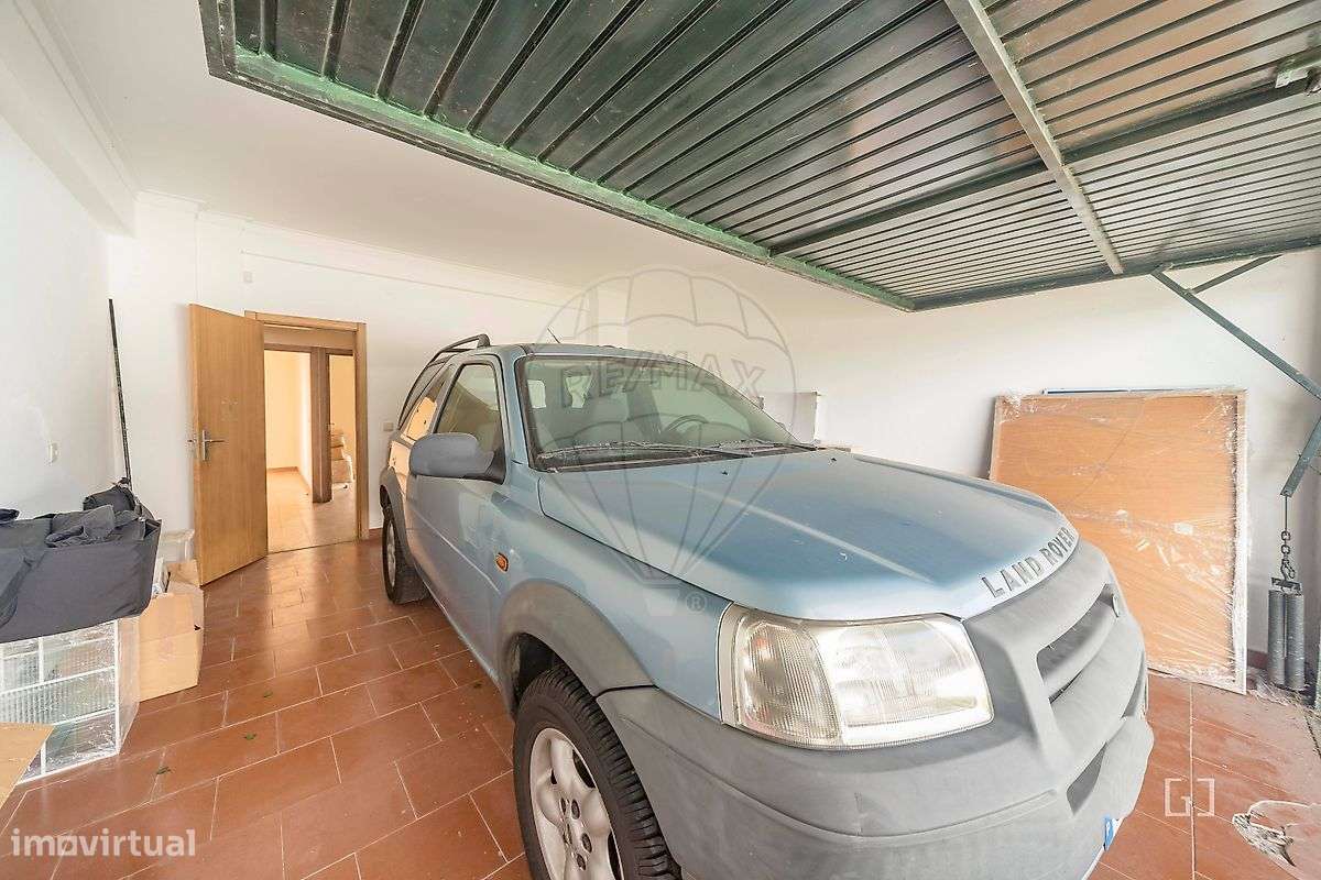 Moradia T5 para venda-10