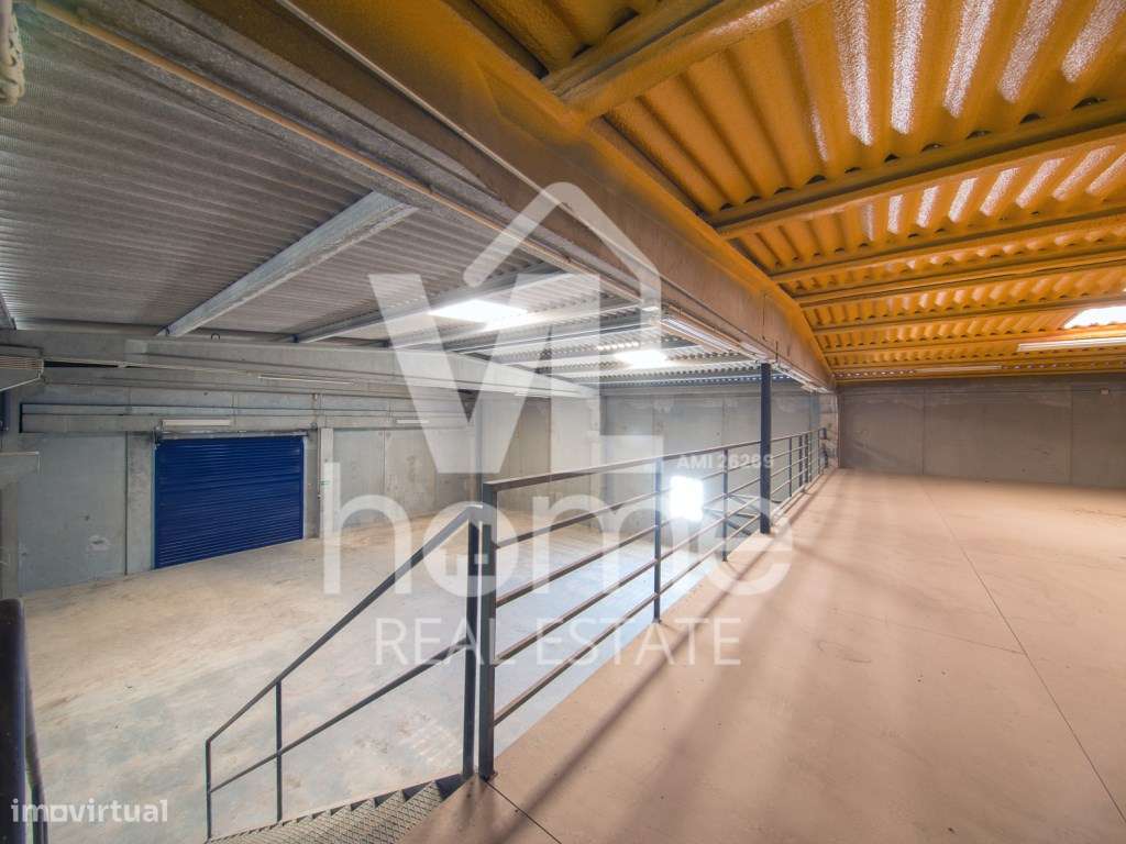 Armazém Industrial de Grande Dimensão - Localização Estratégica - Grande imagem: 5/31