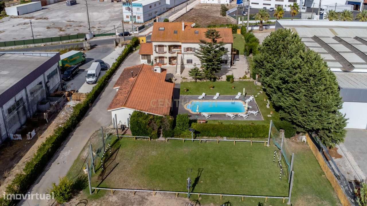 Quinta para Venda - 2 Moradias T3  - Samora Correia - Grande imagem: 1/36