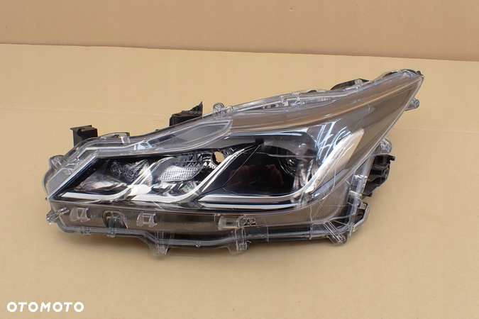 TOYOTA COROLLA SEDAN E21 LAMPA FULL LED LEWY PRZÓD 2018- 81150-02T31 - 4