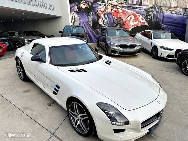 Mercedes-Benz SLS 63 AMG Standard - 38