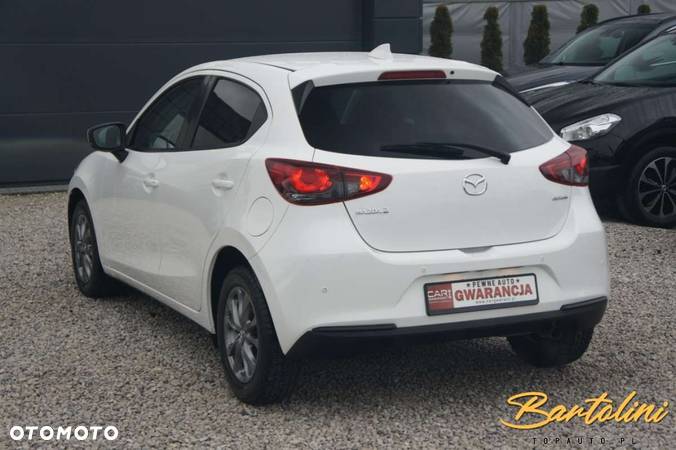 Mazda 2 - 5