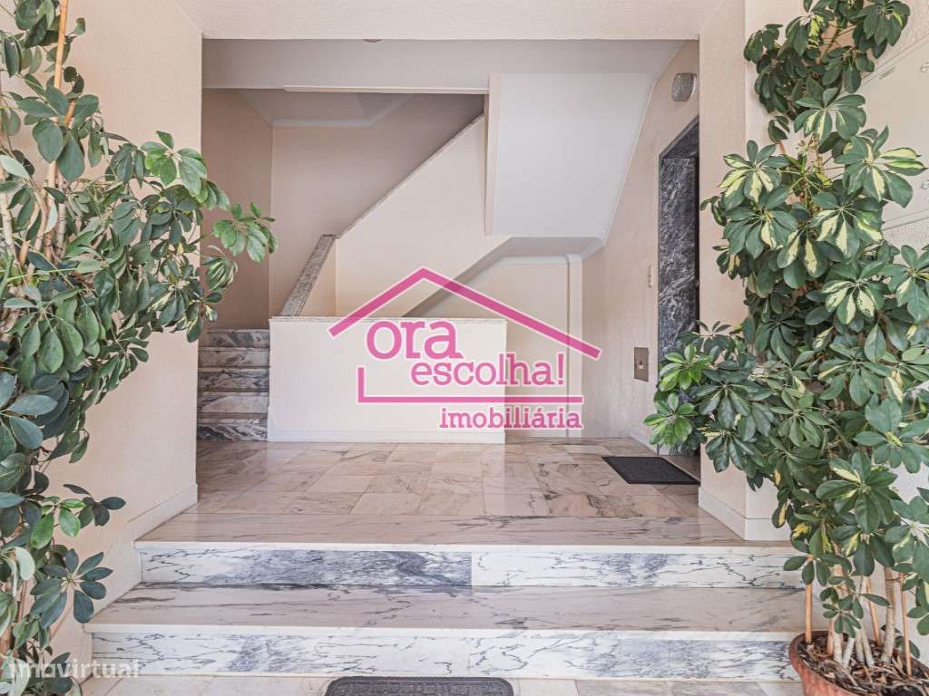 Apartamento T3 com Arrecadação individual no Casal do Marco!-15