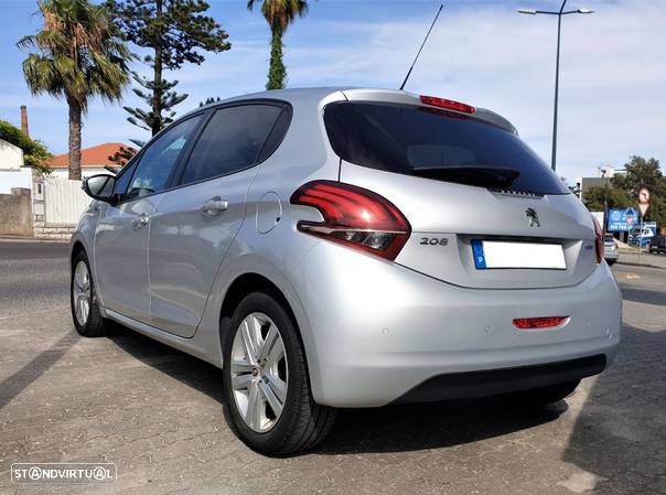 Peugeot 208 1.6 BlueHDi Style - 40