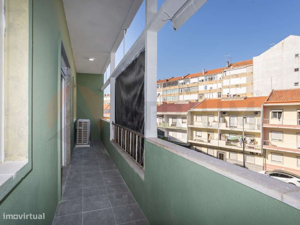 Apartamento T3 Remodelado | Habitação própria-5