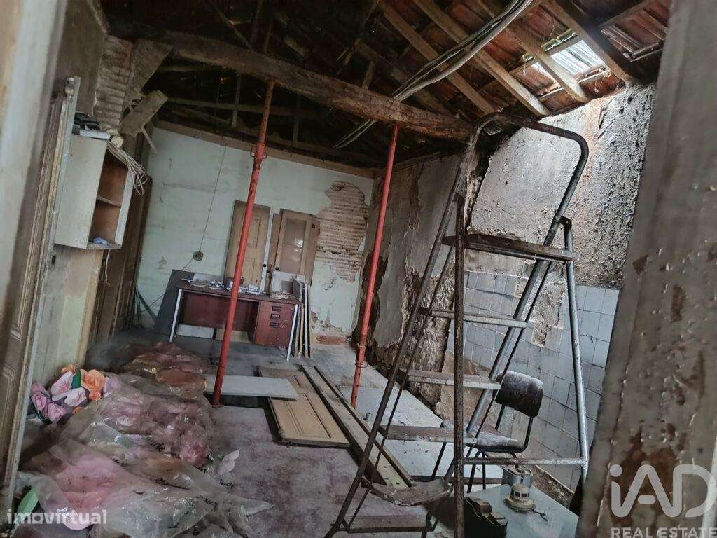 Prédio em Penafiel de 268,00 m2 - Grande imagem: 5/30