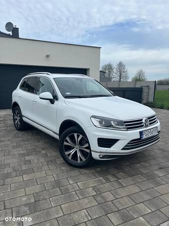 Volkswagen Touareg 3.0 V6 TDI SCR Blue Motion DPF Automatik - 15