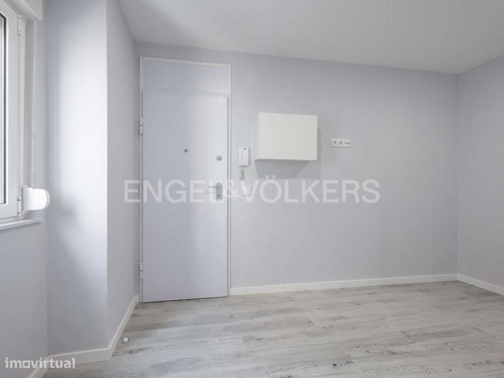 T2 Remodelado no Dafundo - Grande imagem: 2/24