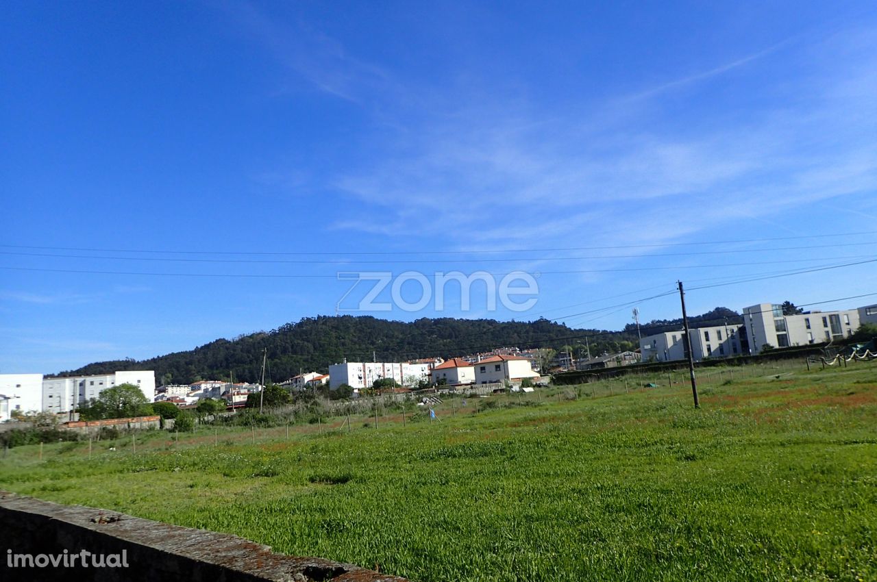 Terreno para construção - Cais Novo - Darque