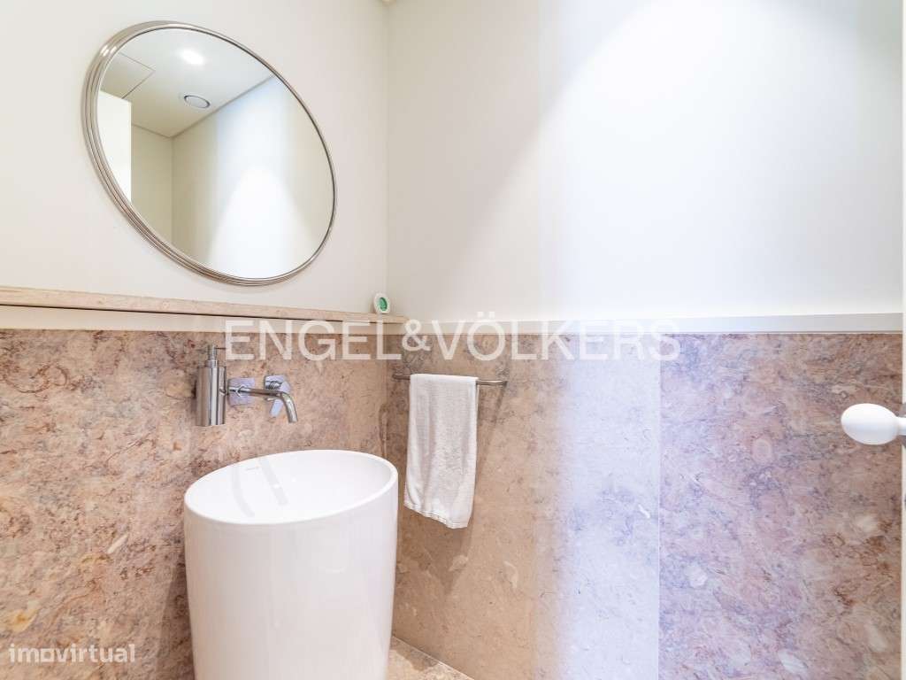 Exclusivo apartamento novo com 5 quartos (4 suites) e 4 lugares de ...-14
