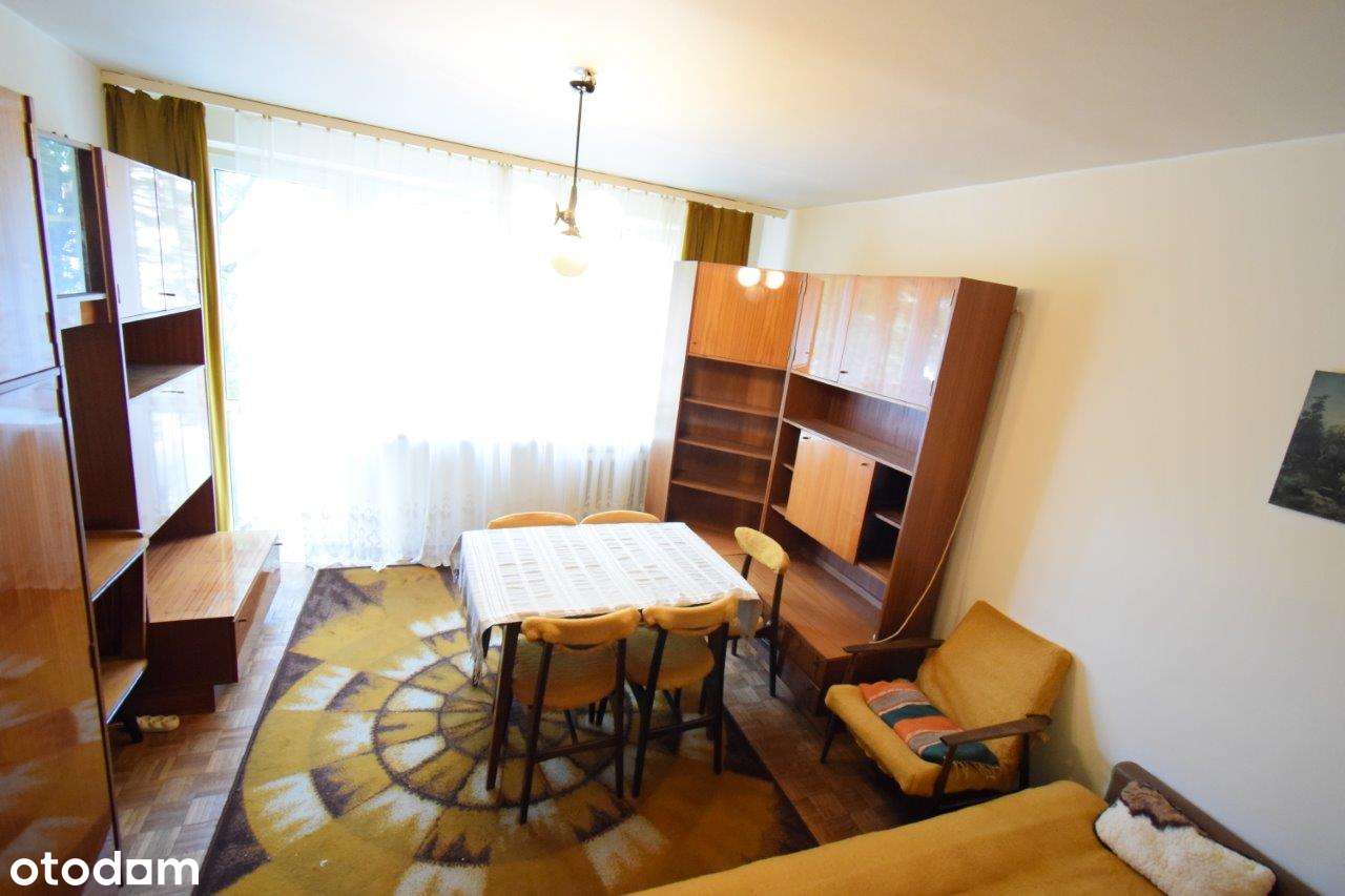 2 pokoje, 1 piętro, w pobliżu kolejka WKD-2