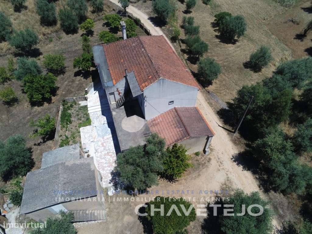 Oportunidade! Quinta com moradia, anexo e terreno próxima da Albufe...-41