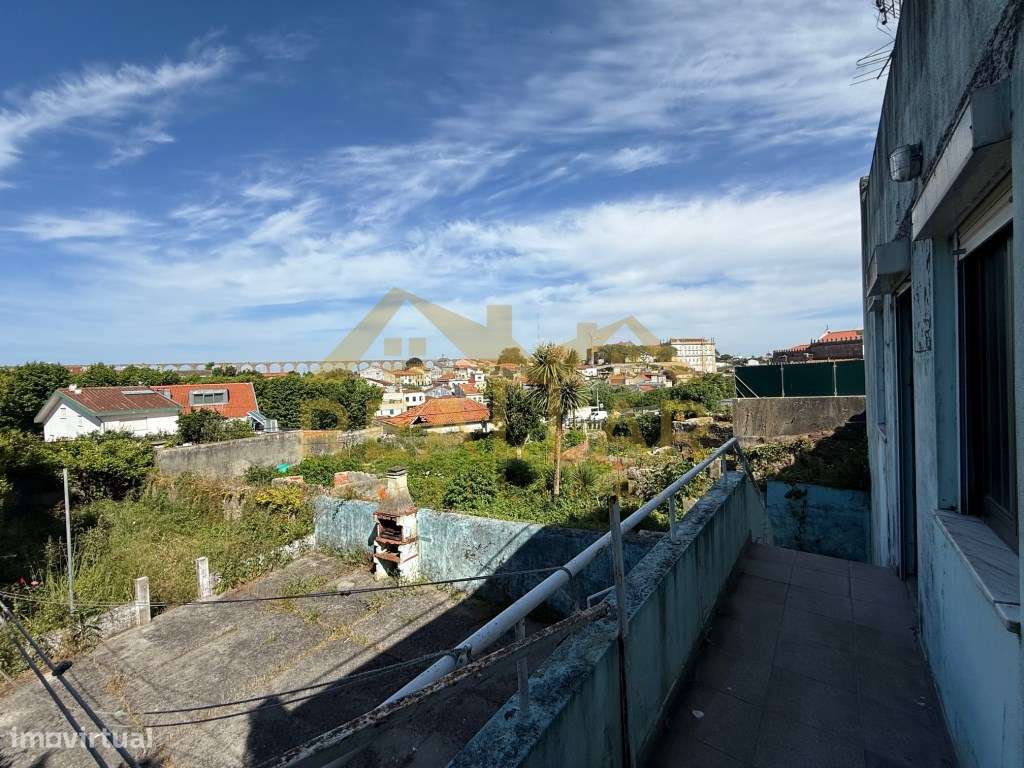 MORADIA NO CENTRO HISTÓRICO DE VILA DO CONDE - Grande imagem: 4/38