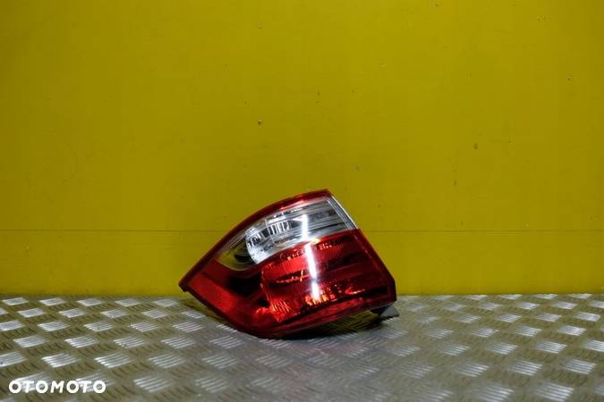 HONDA ODYSSEY 2011-2013 LAMPA TYŁ LEWA USA - 1