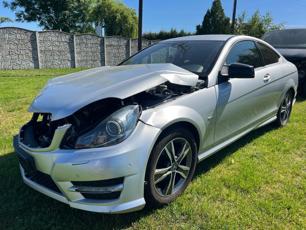 Mercedes-Benz C W204 250 7G-TRONIC Edition 2012