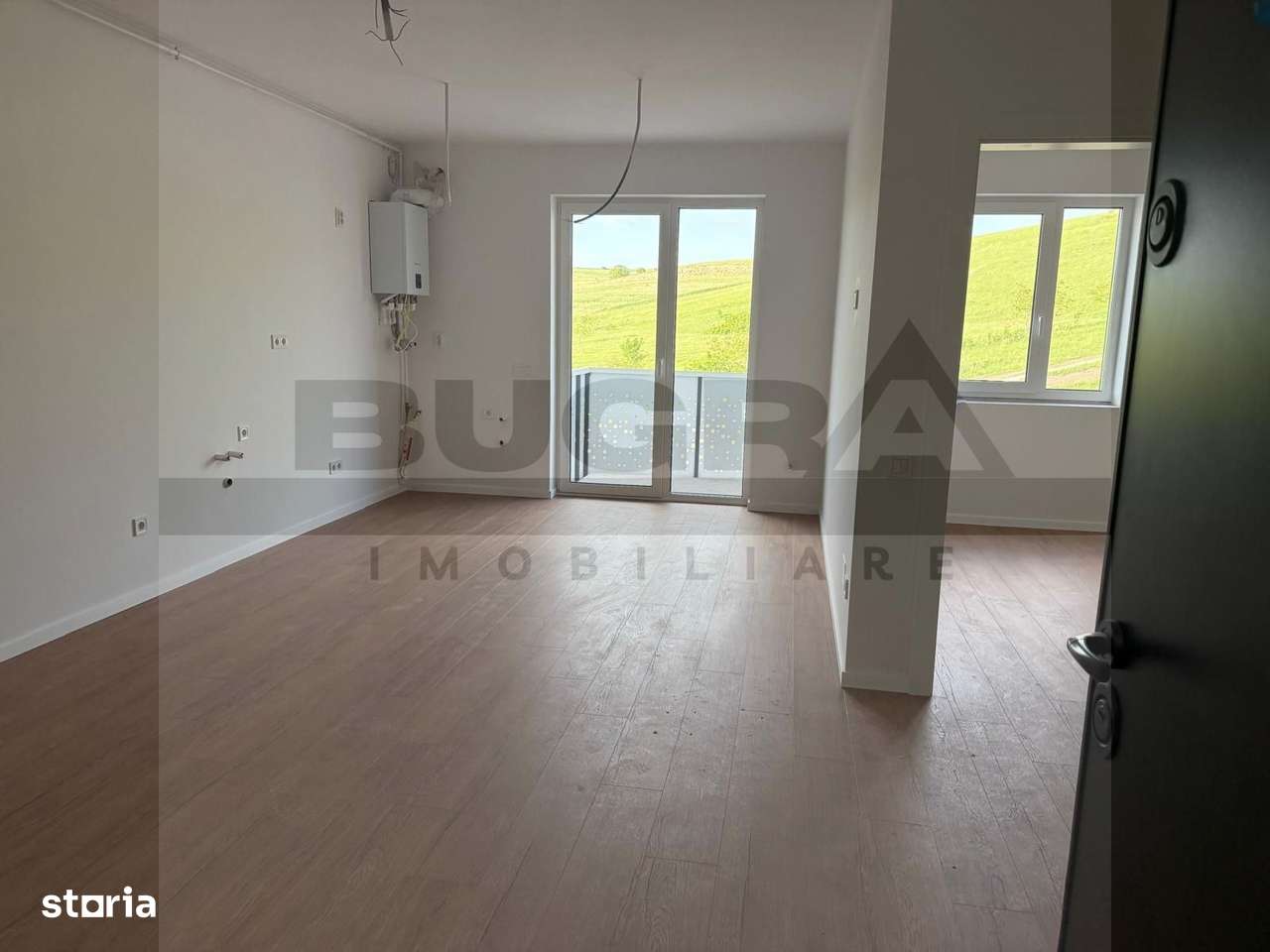 Apartament de 3 camere finisat, bloc nou, parcare, zona Penny Apahida