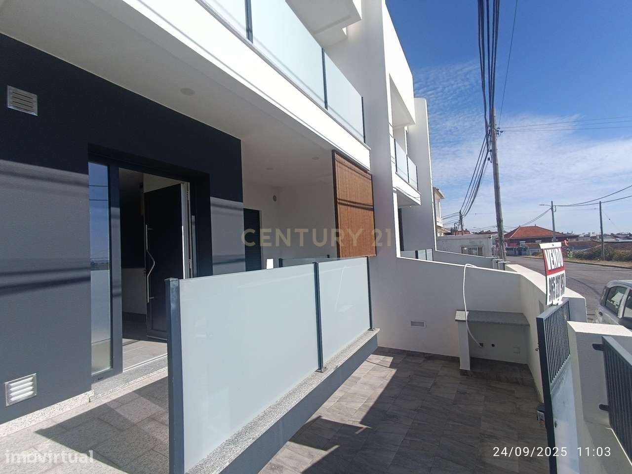 Moradia em Banda Nova T2+3 em Corroios, Seixal - Grande imagem: 3/38