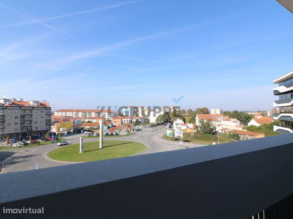 Apartamento T3 Aveiro com varanda pronto a habitar-25