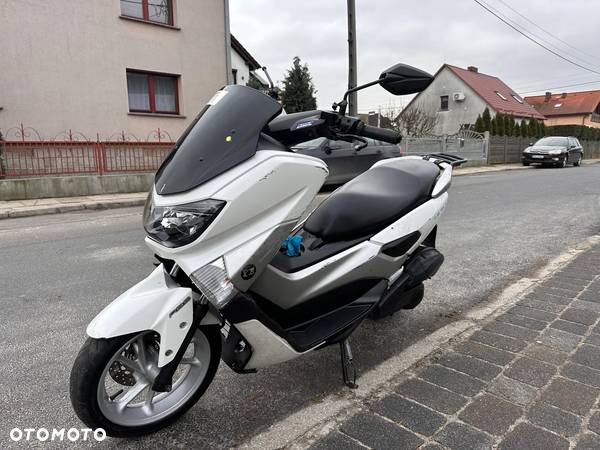 Yamaha NMAX - 3