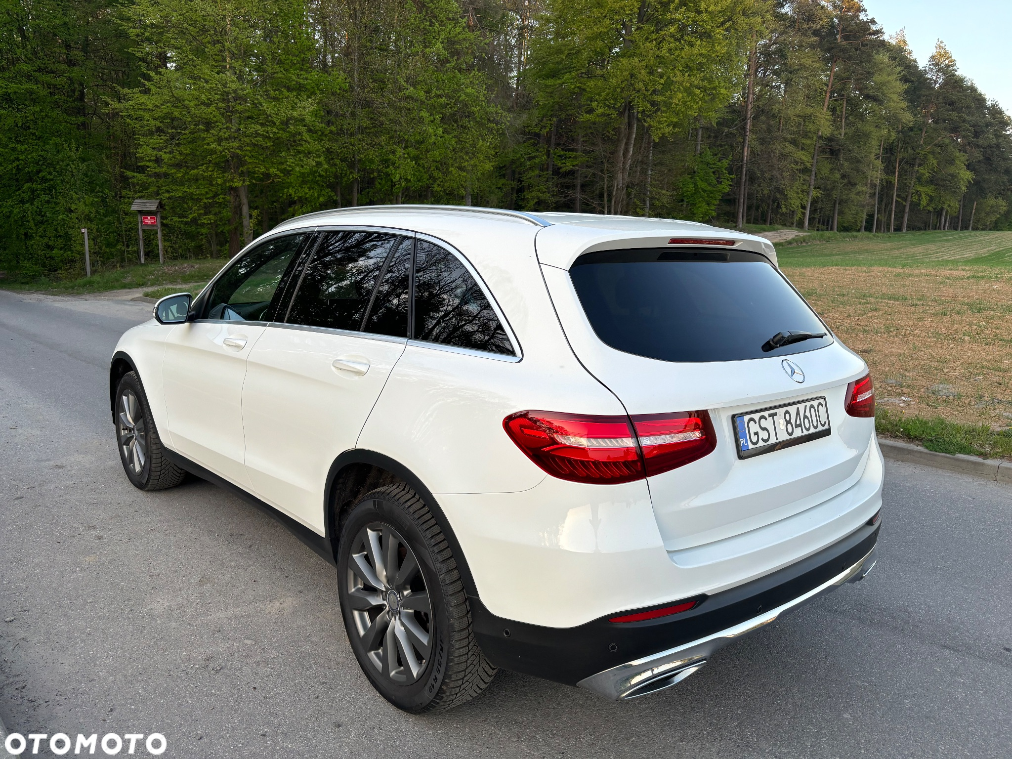 Mercedes-Benz GLC - 11